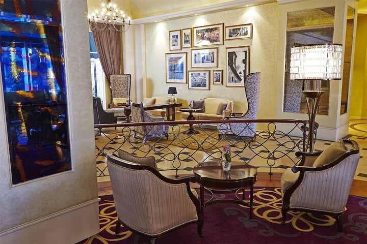 Hotel Interior 6 of 208