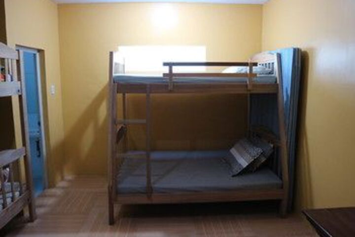 Room 12 of 31