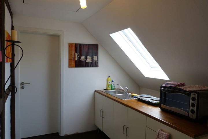 Room 18 of 33