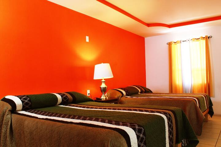 Room 3 of 20