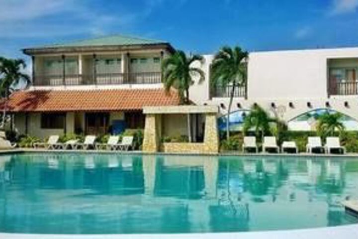 Bahia Salinas Beach Resort and Spa