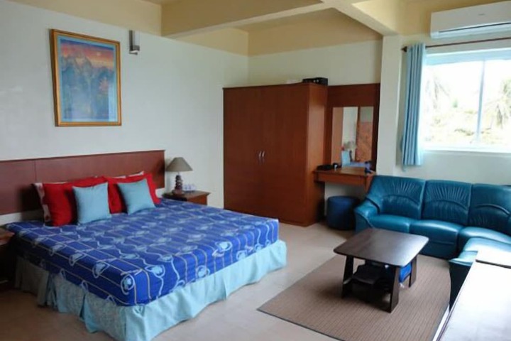 Room 5 of 22