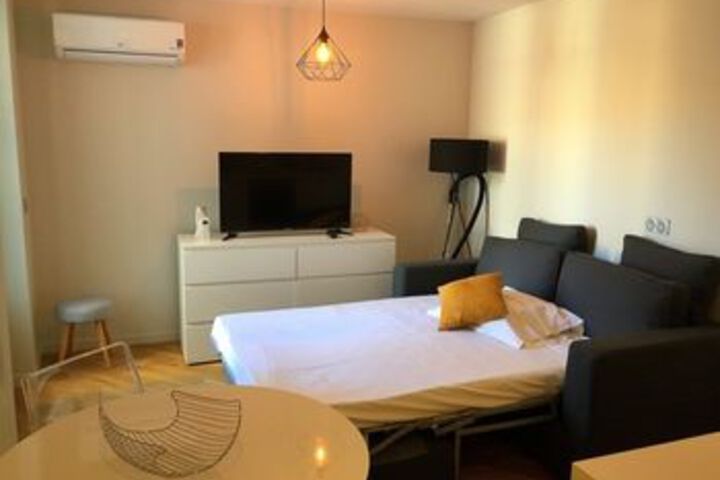 Room 139 of 200