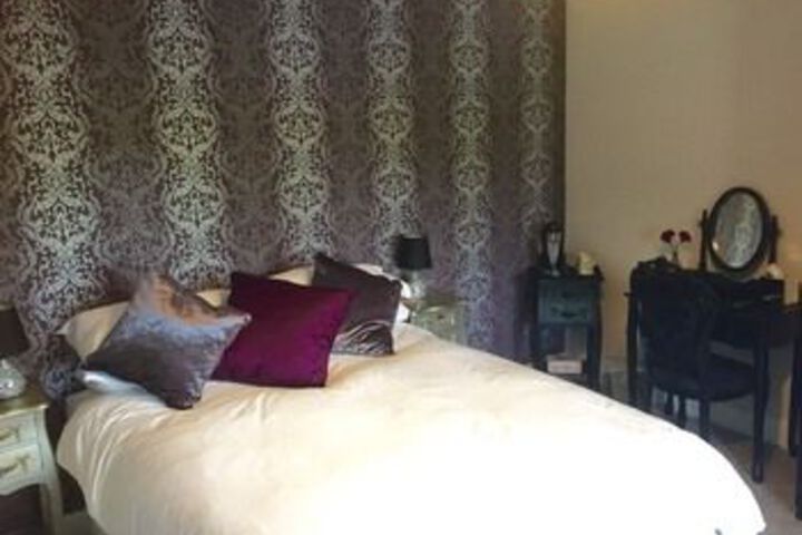 Room 15 of 25