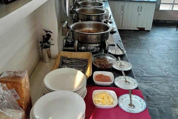 Dining 55 of 116