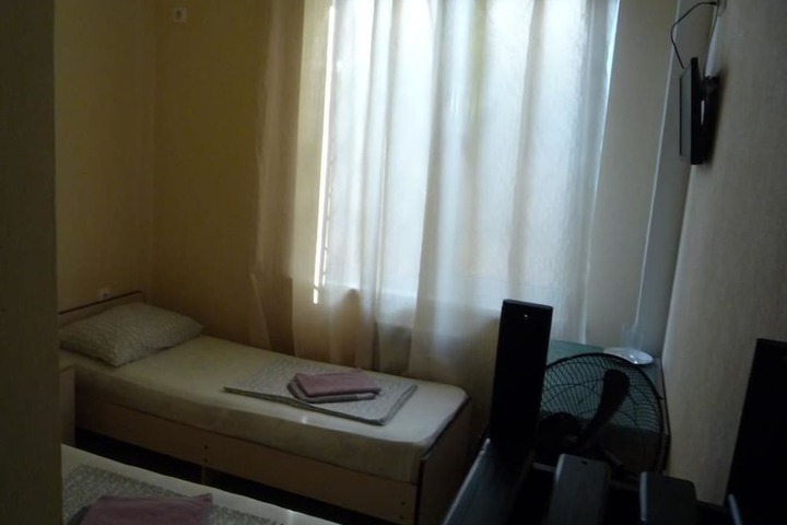 Room 5 of 26