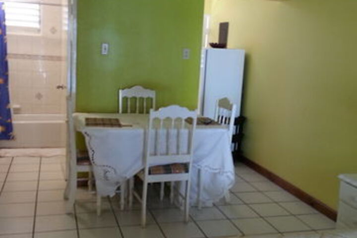 Room 47 of 76