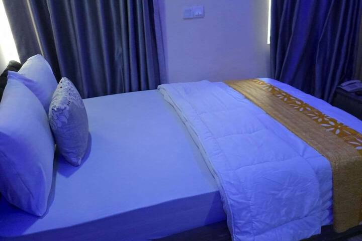 Bayford Suites