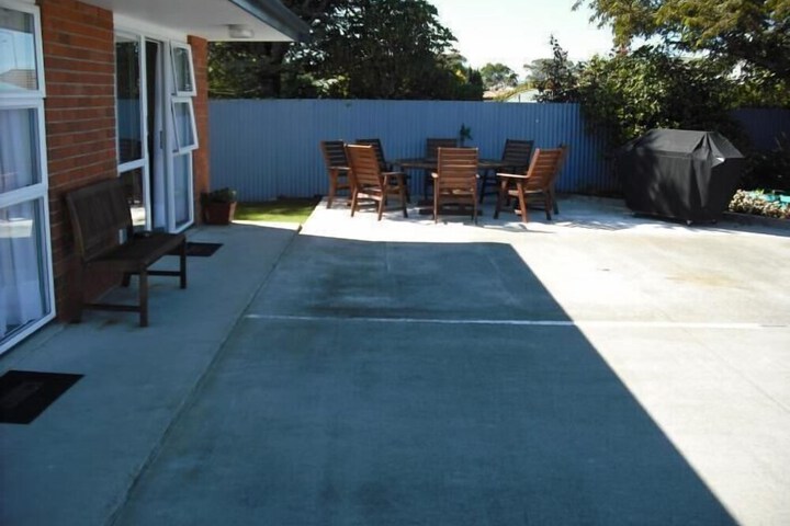 Property Grounds 27 of 28