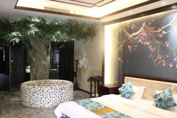 Manyuan Hotspring Hotel