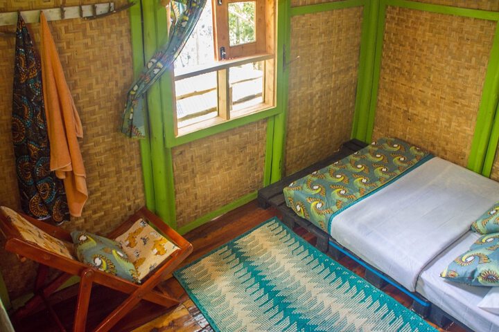 Room 10 of 22