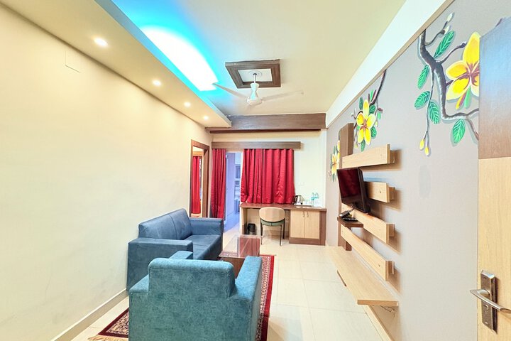 Room 12 of 44