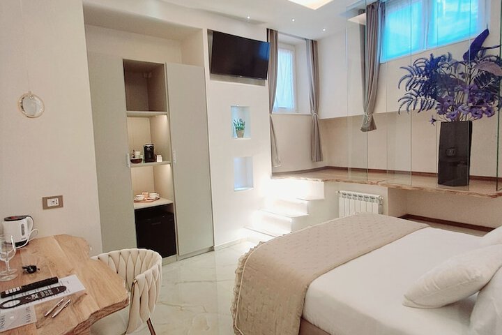 Room 15 of 59