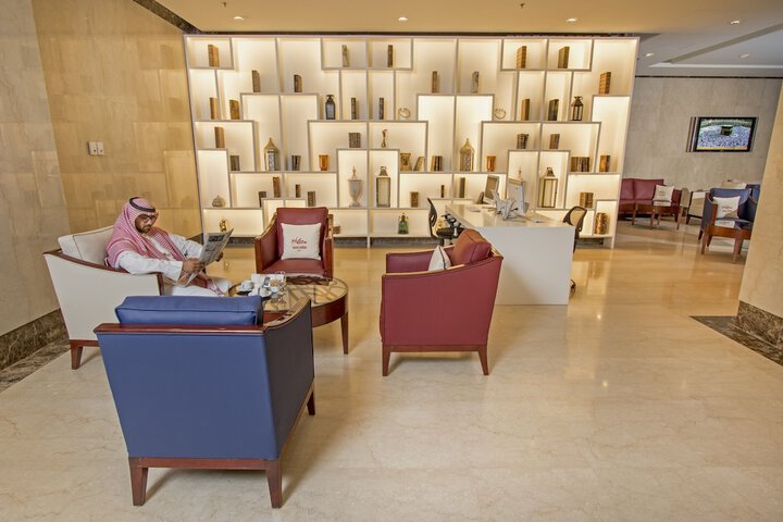 Business Center 26 of 31