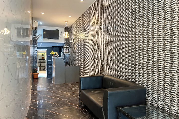 Hotel Interior 5 of 23