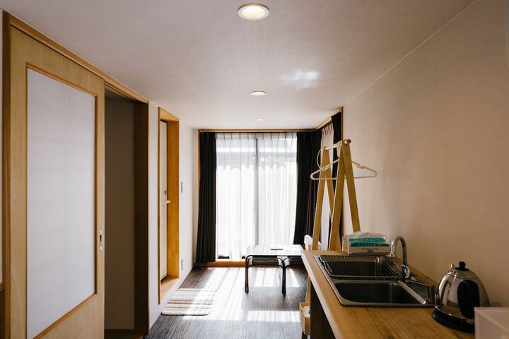 Room 65 of 86