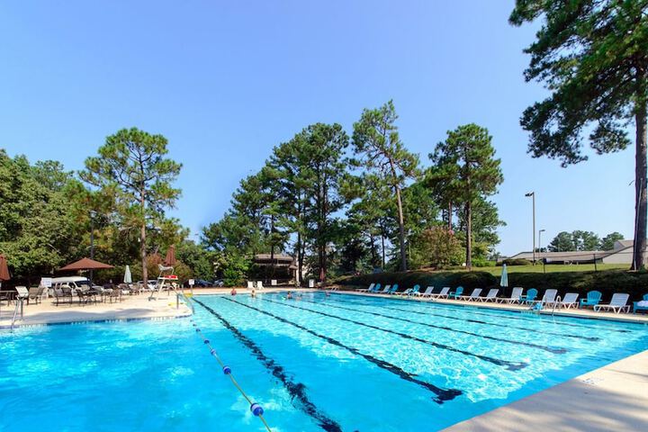 Pool 39 of 72