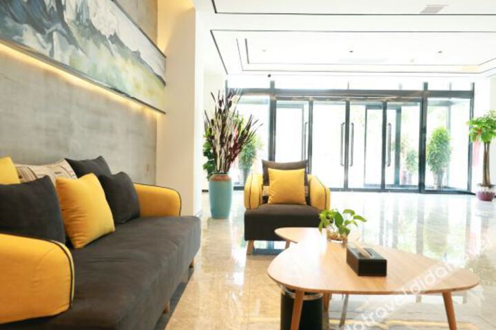 Hotel Interior 16 of 18
