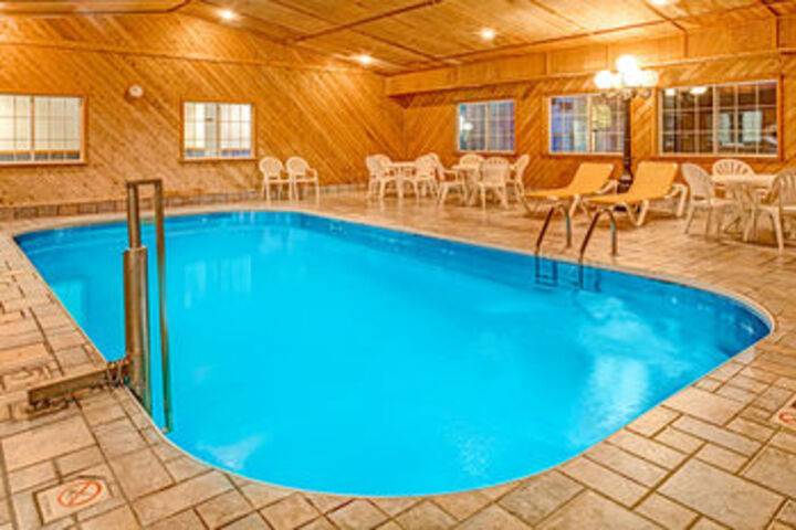 Pool 35 of 43