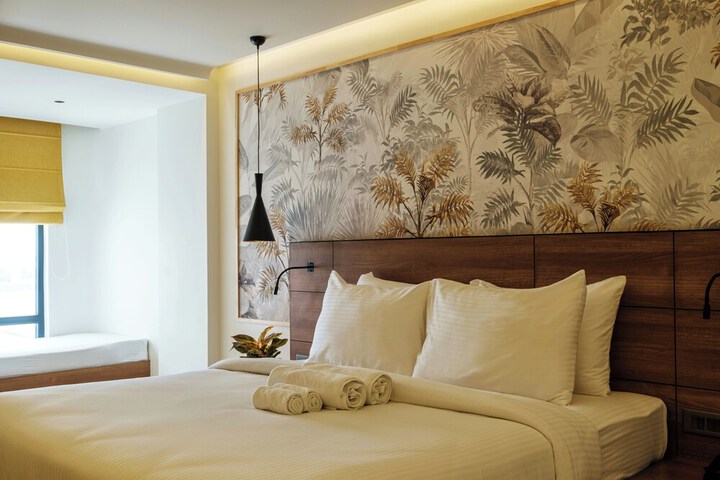 Room 38 of 141