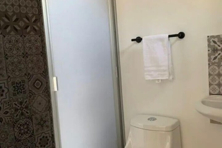 Room 34 of 34