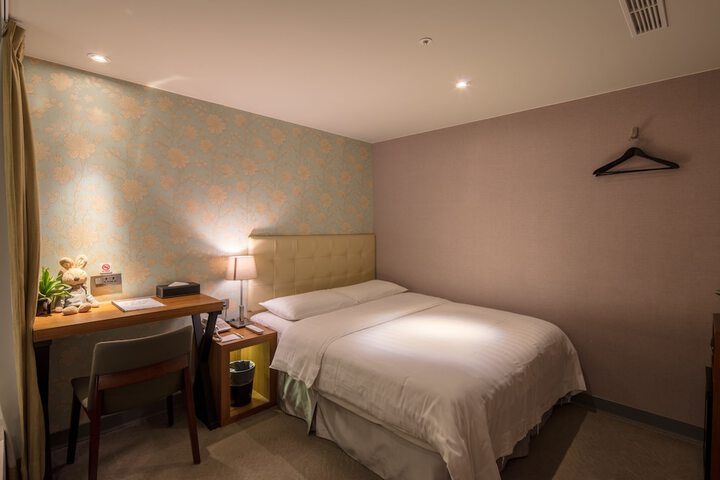 Room 14 of 55