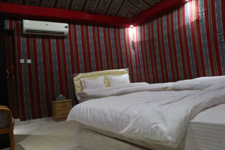 Room 21 of 49