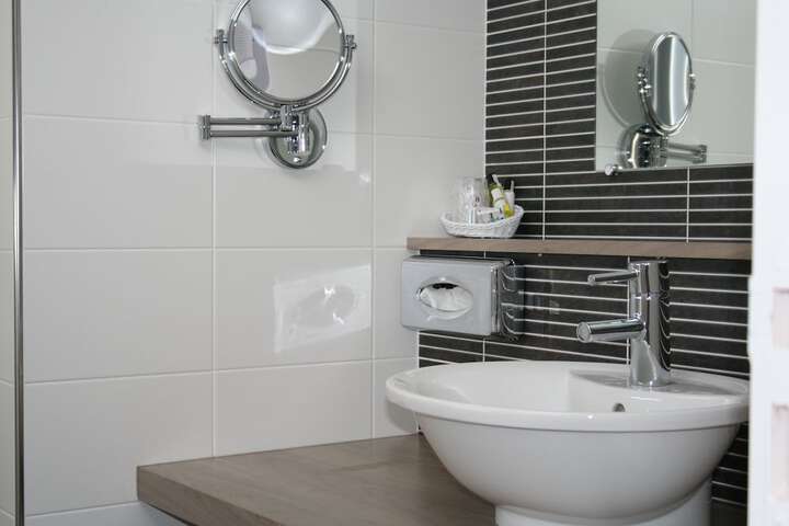 Bath Interior