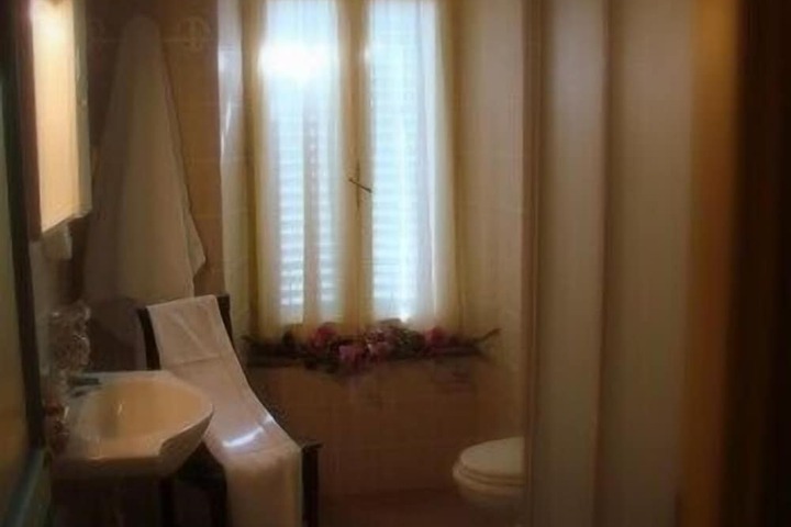 Bathroom Vanities