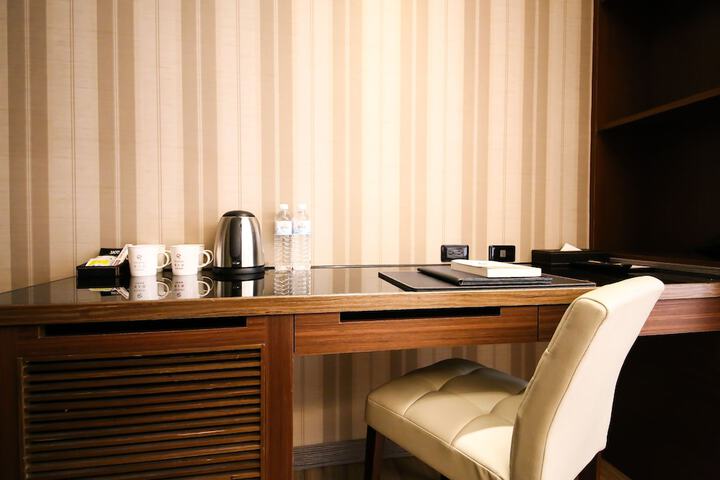 Room 47 of 72