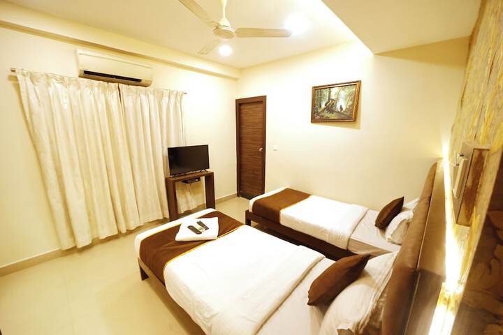 Room 19 of 30