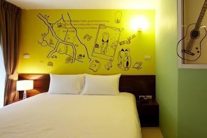 Room 26 of 41