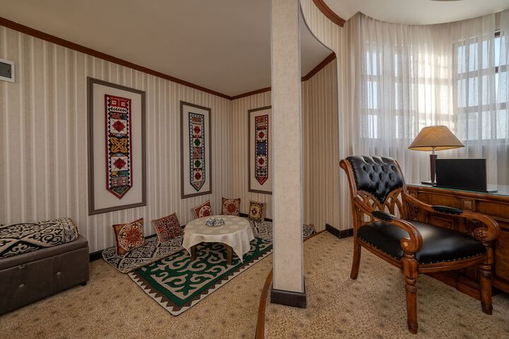 Room 25 of 114