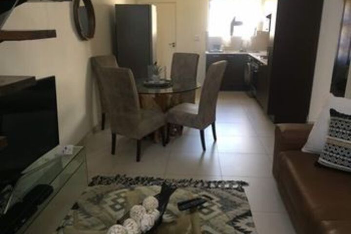 Room 13 of 20