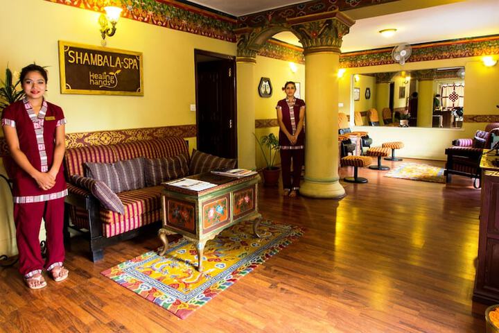 Hotel Interior 11 of 32