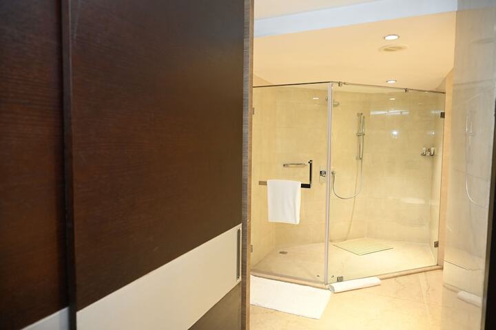 Bath Interior