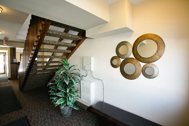 Hotel 2 of 25