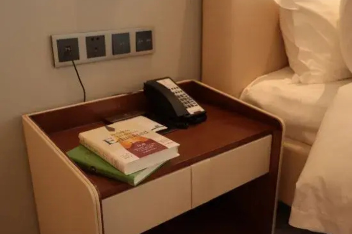 Room 2 of 12