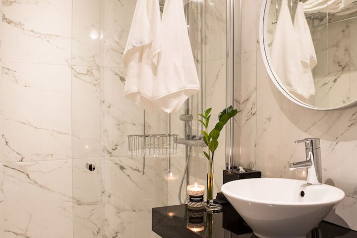 Room 51 of 81