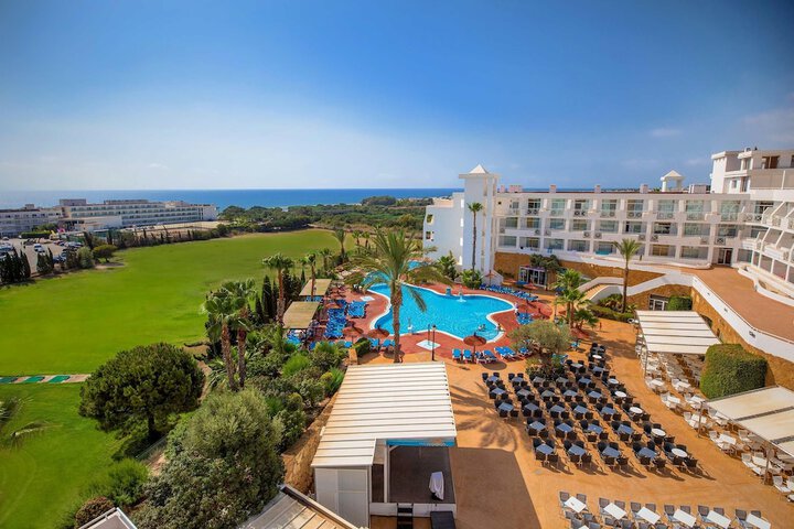 Exterior of Hotel Servigroup Marina Mar