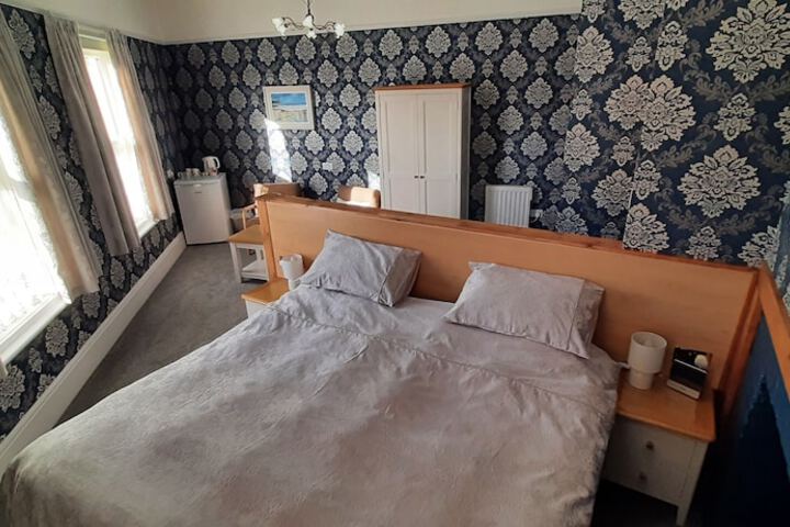 Room 5 of 56