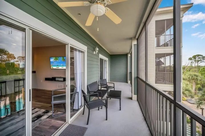 Terrace/Patio 7 of 18