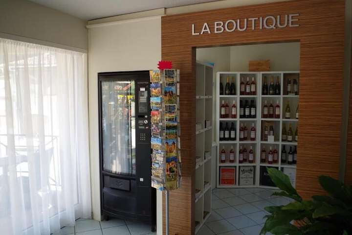Gift Shop 16 of 30