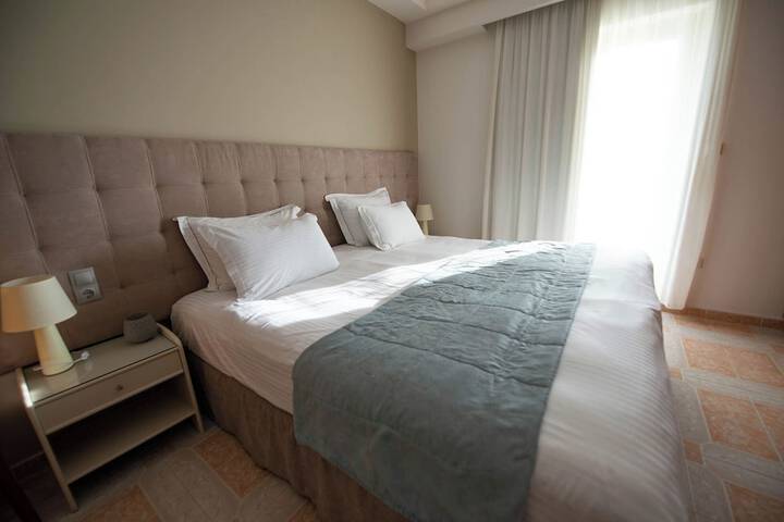 Room 22 of 60