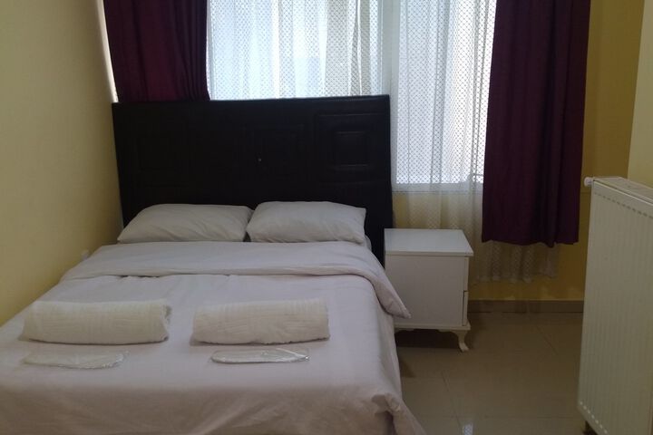 Room 16 of 25