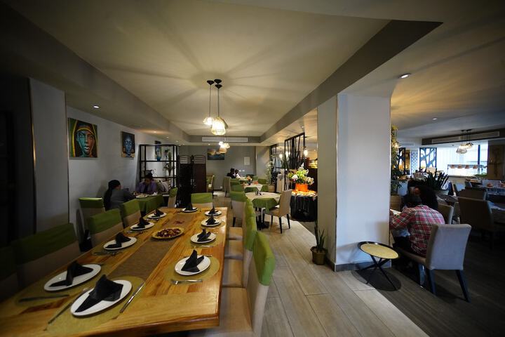 Dining 123 of 163