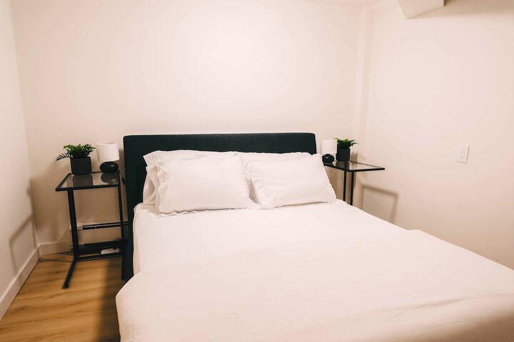 Room 13 of 71