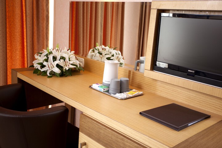 In-room business center