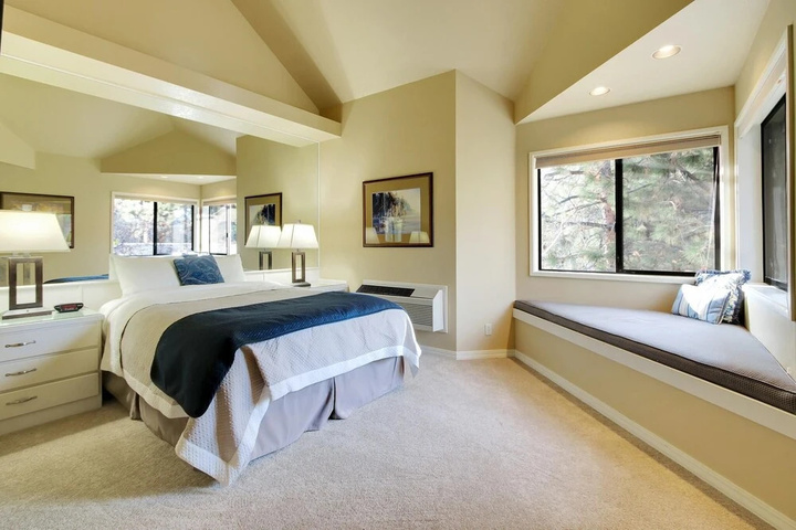 Room 3 of 14