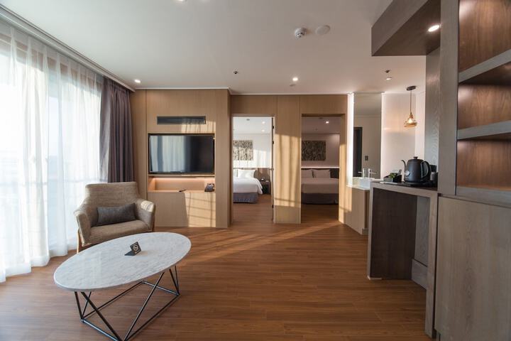 Room 95 of 111